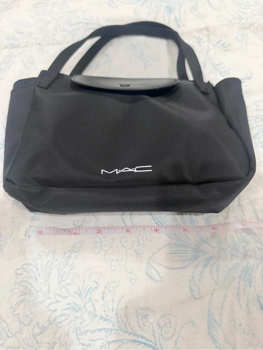 RARE MAC Cosmetics VIP Gift Bags - Korean Exclusive